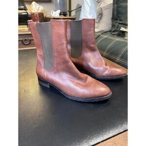 Cole Haan Nike Air Chelsea boots, Size 8